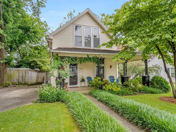 225 Peachtree St, Nashville, TN 37210