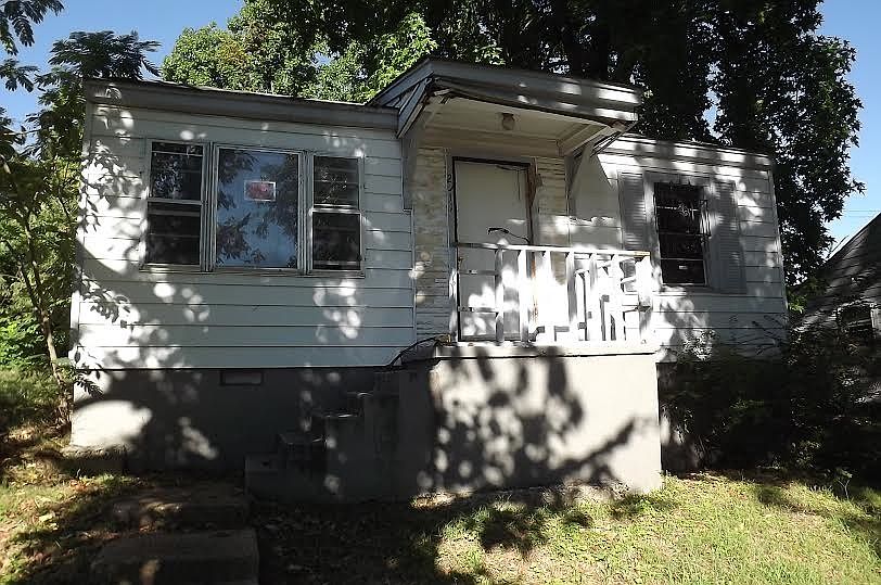 1st image of 2111 Benford St