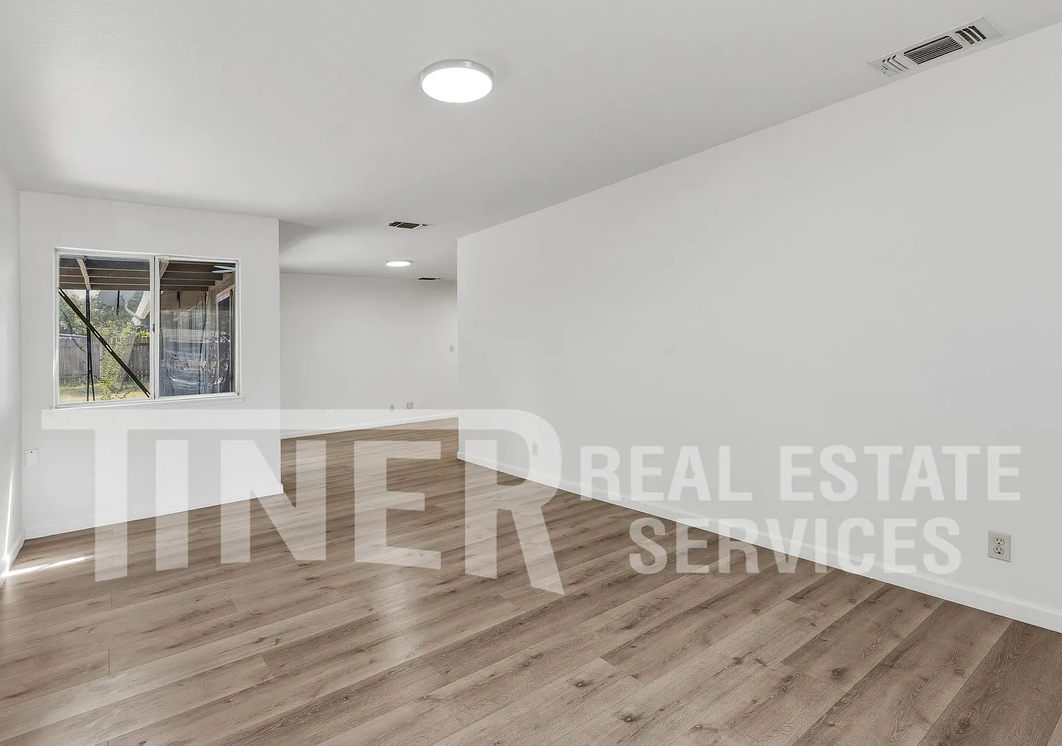 4812 Robert Frost Way - Tier 3 - Fresh Updates & Spacious Living — Photo 3