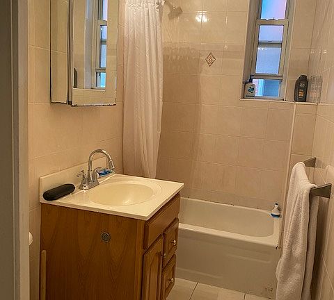 5th image of 32-73 43rd St #1R