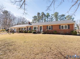 615 Seay Rd, Manakin Sabot, VA 23103