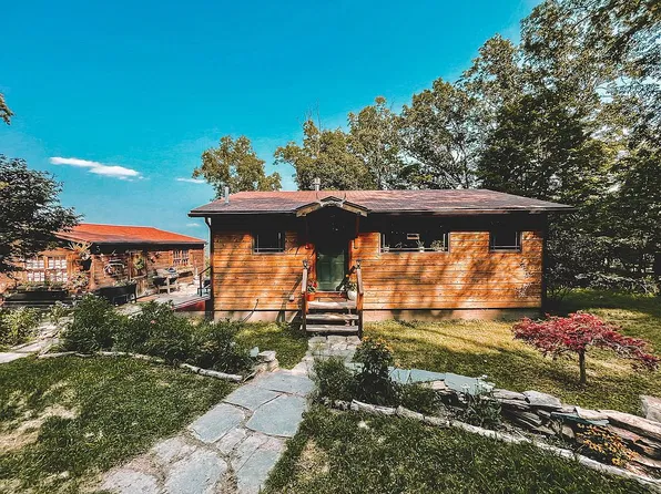 28 Heath Rd #Pvt, Kingston, NY 12401