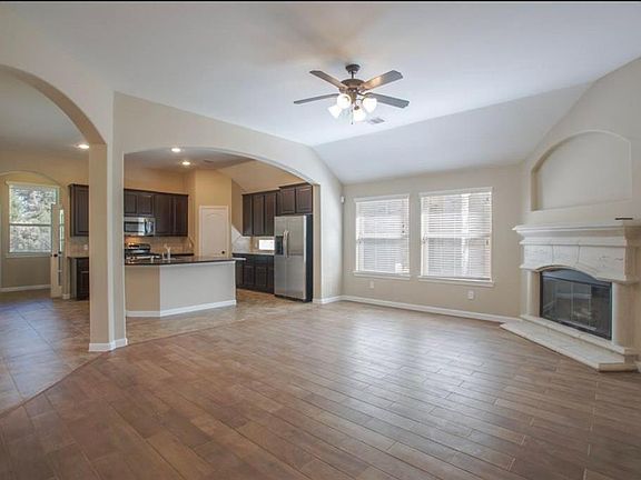 2nd image of 70 Wood Drake Ct
