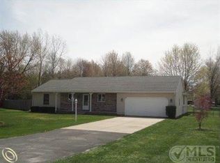 3241 Simpson Rd, Fort Gratiot, MI 48059