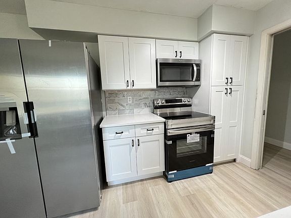 3rd image of 6917 300th Ave N