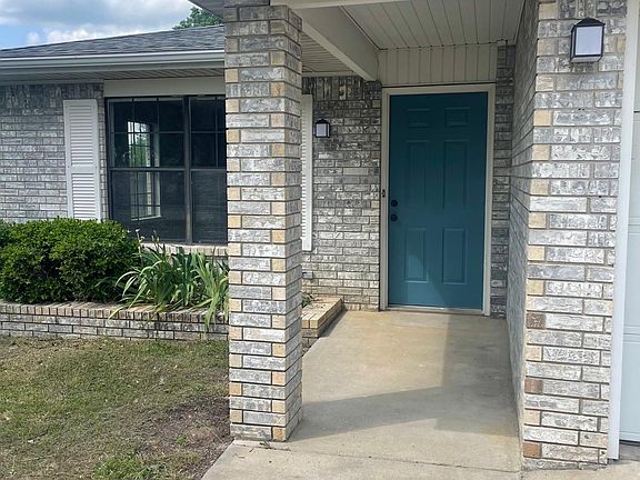 2nd image of 218 Longwith St #218