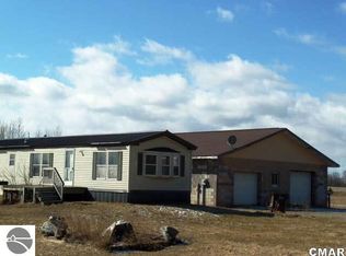 5485 W Brooks Rd, Saint Louis, MI 48880