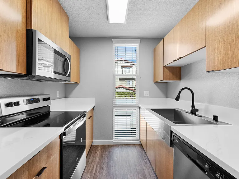 Summerwood Apartment Homes — Photo 8