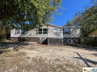 105 Golf Course Rd, Gatesville, TX 76528