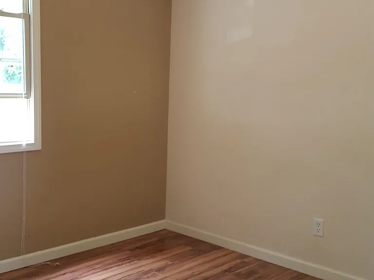 416 N Lincoln St — Photo 5