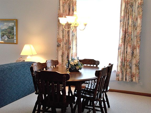 5th image of 2052 Fescue Dr