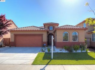 16850 Pecan Hollow Way, Lathrop, CA 95330
