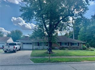 2423 Briar Rd, Anderson, IN 46011