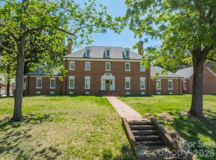 4030 Oak Hollow Ln, Harrisburg, NC 28075
