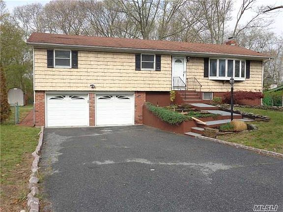 2nd image of 12 Joan Ave