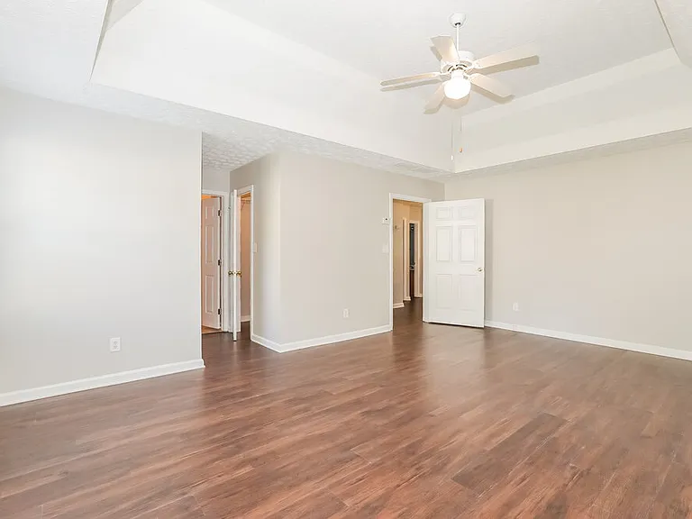 4142 Laurel Bend Ct — Photo 8