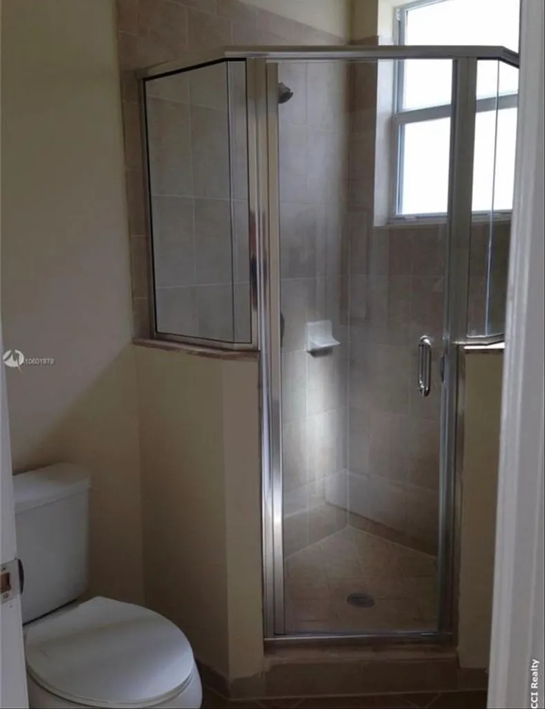 Modern Studio Townhome Near MiamiWasher/Dryer Included — Photo 2