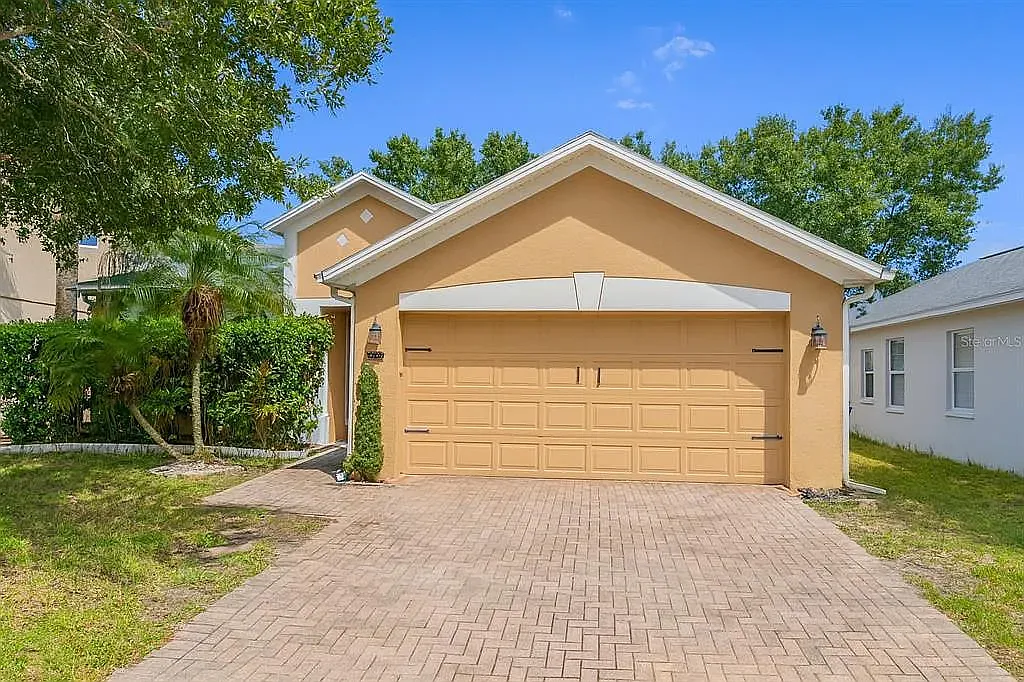 Building Photo - 9985 Shadow Creek Dr