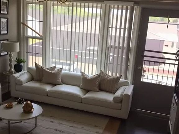 2nd image of 1234 W 127th St #2B