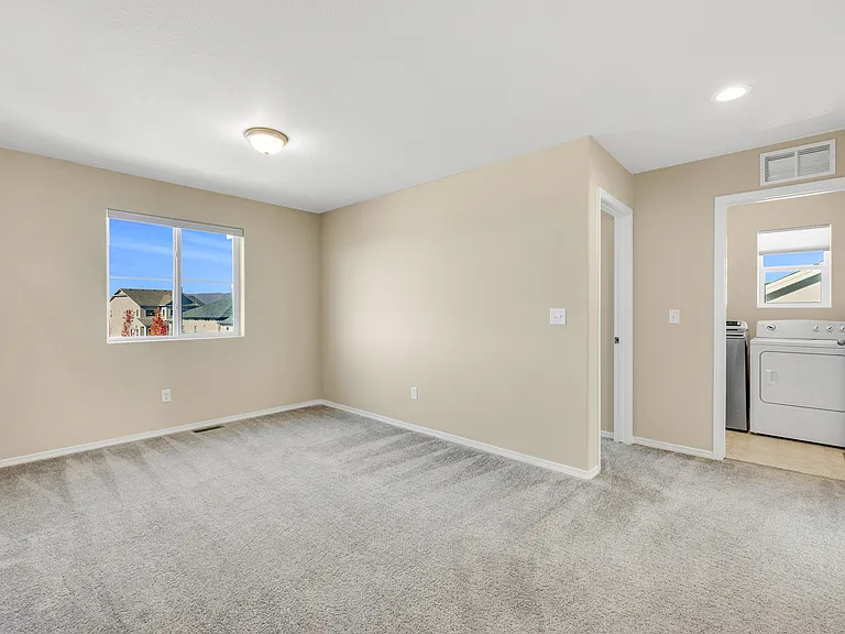 10327 Finn Dr — Photo 14