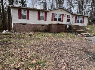 3836 Old Poole Rd, Alberta, VA 23821