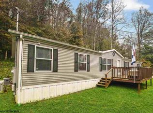 277 Lower Hildebrand Rd, Morgantown, WV 26501
