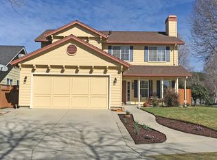 856 Canterbury St, Salinas, CA 93906