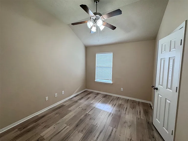 25210 Ginger Ranch Dr — Photo 17