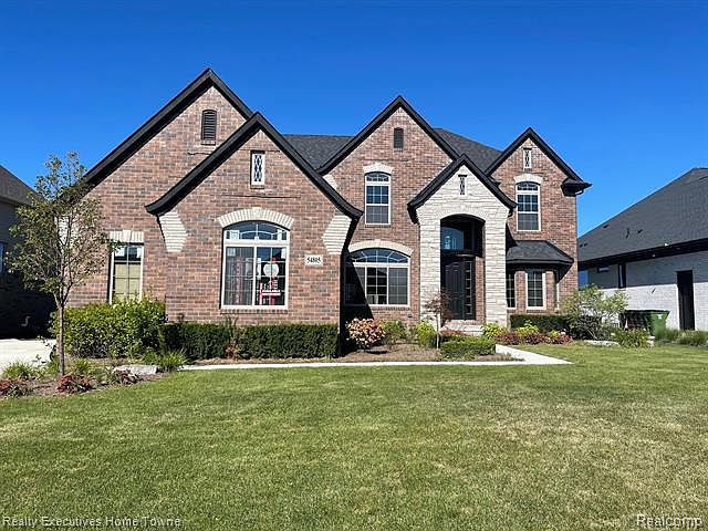 1st image of 54805 Black Hills Ln