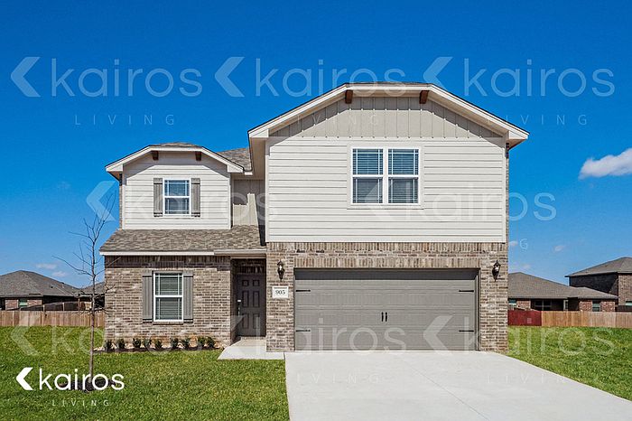 1st image of 905 NW 4th Pl