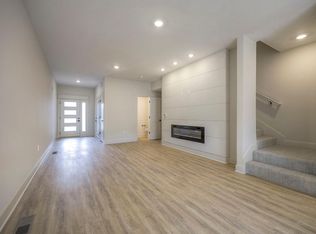 22904 W 72nd Ter, Lenexa, KS 66227