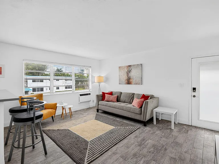 624 Orton Ave #3 — Photo 11