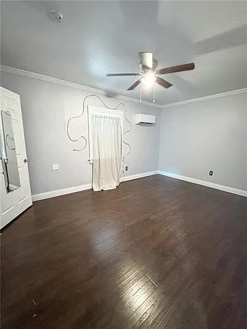 3327 Baudin St — Photo 11