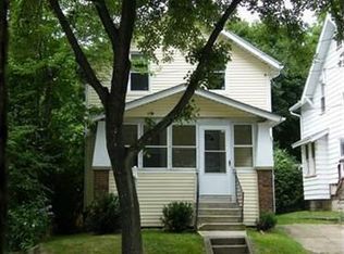 2208 7th St SW, Akron, OH 44314