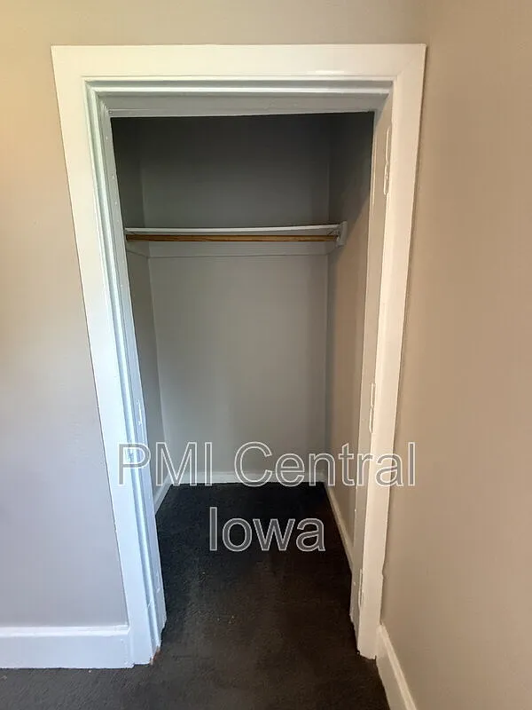 4 bed, 2.0 bath, 1724 sqft, $1,290 — Photo 4