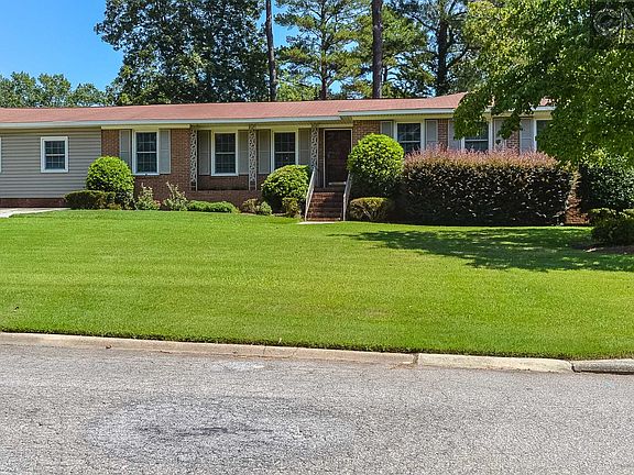 3rd image of 3033 Aintree Dr