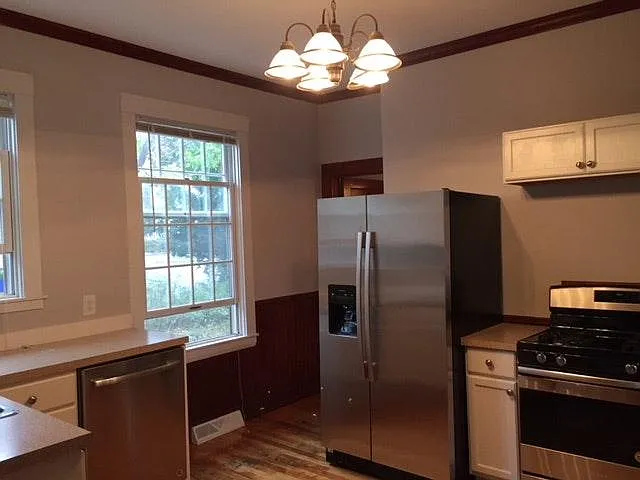 8 Colby St — Photo 12