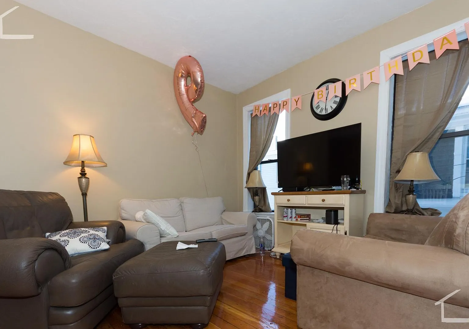 Allston 4 bed 2 bath — Photo 4