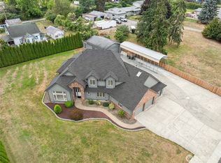 6914 86th Street E, Puyallup, WA
