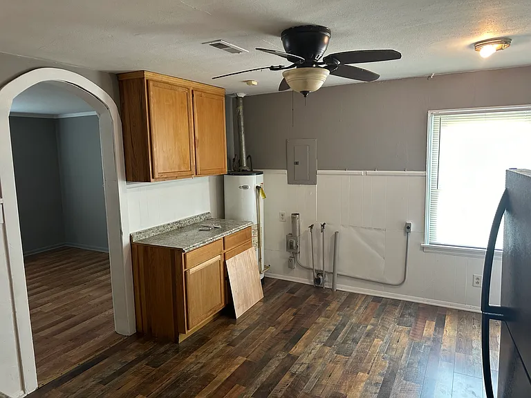 1257 Durbin St — Photo 17