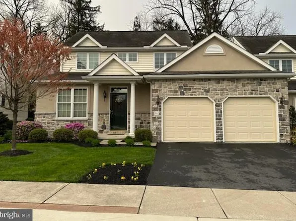 1812 Windsong Ln, Lancaster, PA 17602