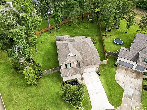 4th image of 205 Coppery Ct