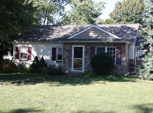 957 Wayfield Dr, Norristown, PA 19403