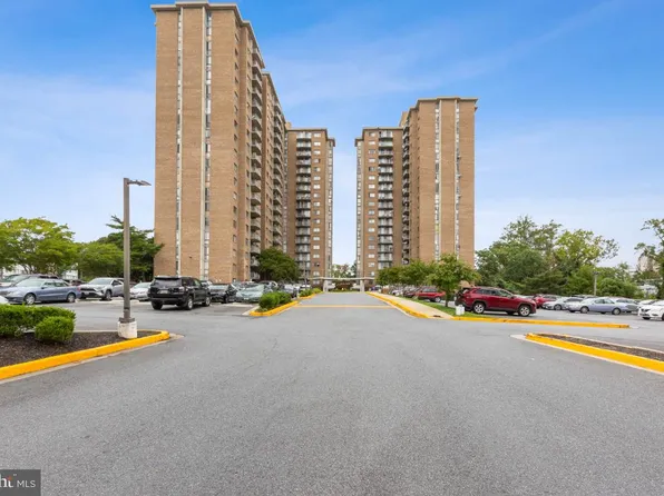 1836 Metzerott Rd APT 227, Hyattsville, MD 20783
