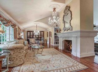 44 Knollwood Dr, Tinton Falls, NJ 07724