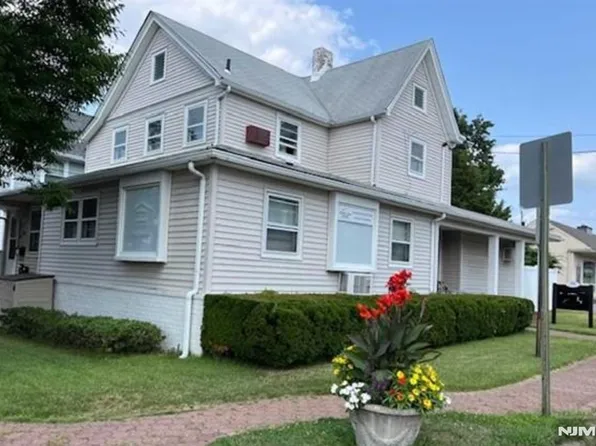 258 Everett Ave, Wyckoff, NJ 07481