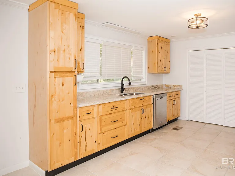 7099 Pinehill Rd — Photo 9