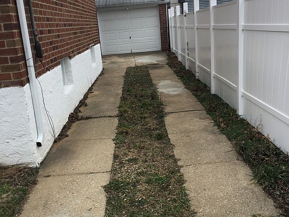 2nd image of 15152 133rd Ave