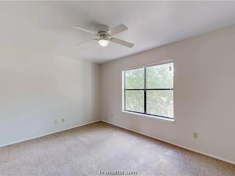 307 Manuel Dr #C — Photo 13