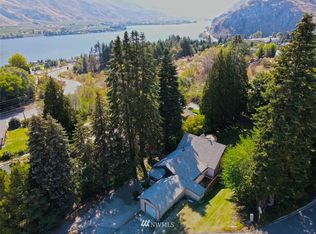 2551 Auvil Ave, Entiat, WA 98822